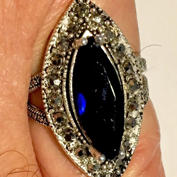 Lapis Lazuli Blue Gem Stone & Silver 925 Size 5 - Picture 2 of 3